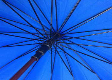 Αέρα ανθεκτική J ομπρέλα γκολφ μορφής μπλε, ξύλινη λαβή ομπρελών Raines