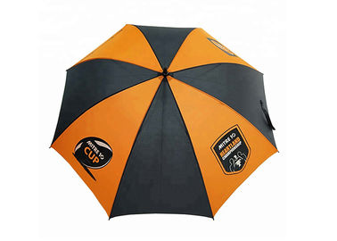 Πορτοκαλιοί και μαύροι συμπαγείς πολυεστέρας ομπρελών γκολφ/Pongee ύφασμα για το ταξίδι