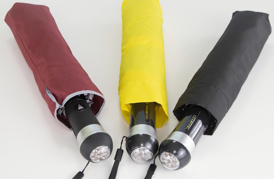 Γυναικεία ομπρέλα τριών αναδιπλούμενη με πολύχρωμο LED